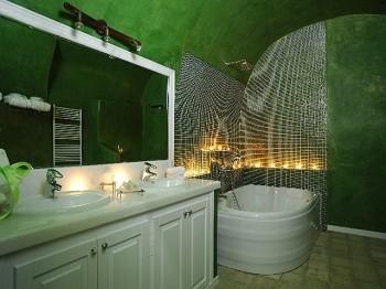 Badezimmer in grün